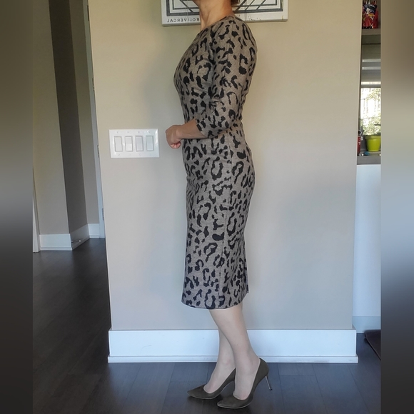 ๐ HOST PICK ๐ MaxMara Leopard Wool Dress ๐ - Picture 5 of 13